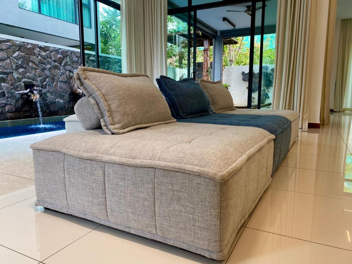 Ikiru 18 Private Saltwater Pool Villa, 3 Ensuite Br, Outdoor Bbq, 5 Mins To Beach Pantai Cenang  Exteriör bild